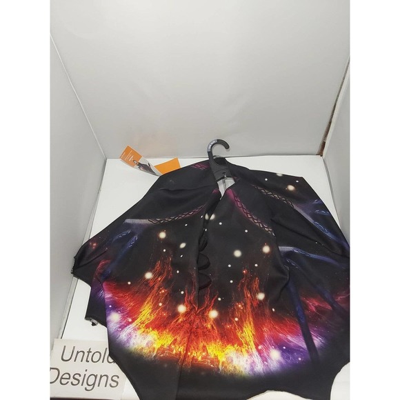 Halloween Kids' Dragon Halloween Cape & Headband Accessory Set - Hyde & EEK! - Picture 2 of 2